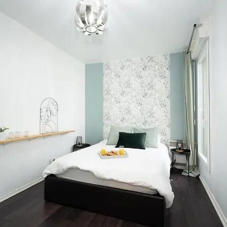 Apartment T3-rare-2 Chambres-parking Gratuit-2 Terrasses-netflix-proche Paris-la Defense