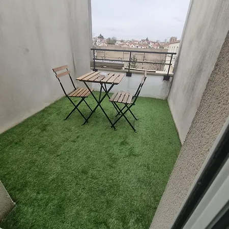T3-rare-2 Chambres-parking Gratuit-2 Terrasses-netflix-proche Paris-la Defense * Argenteuil